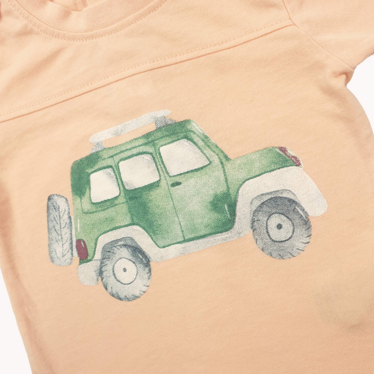Pastel oranje T-shirt, groene Jeep⎪68