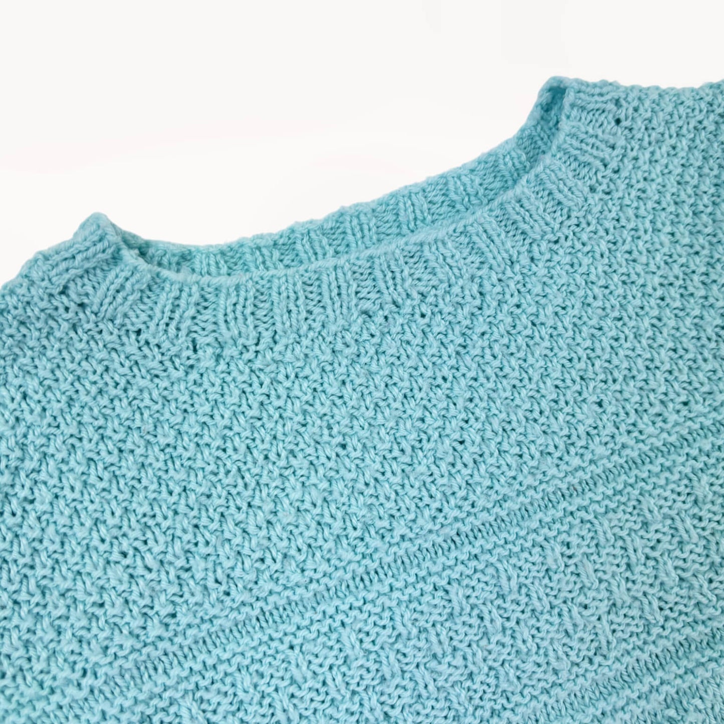 Gebreide trui, handmade with love, babyblauw⎪110