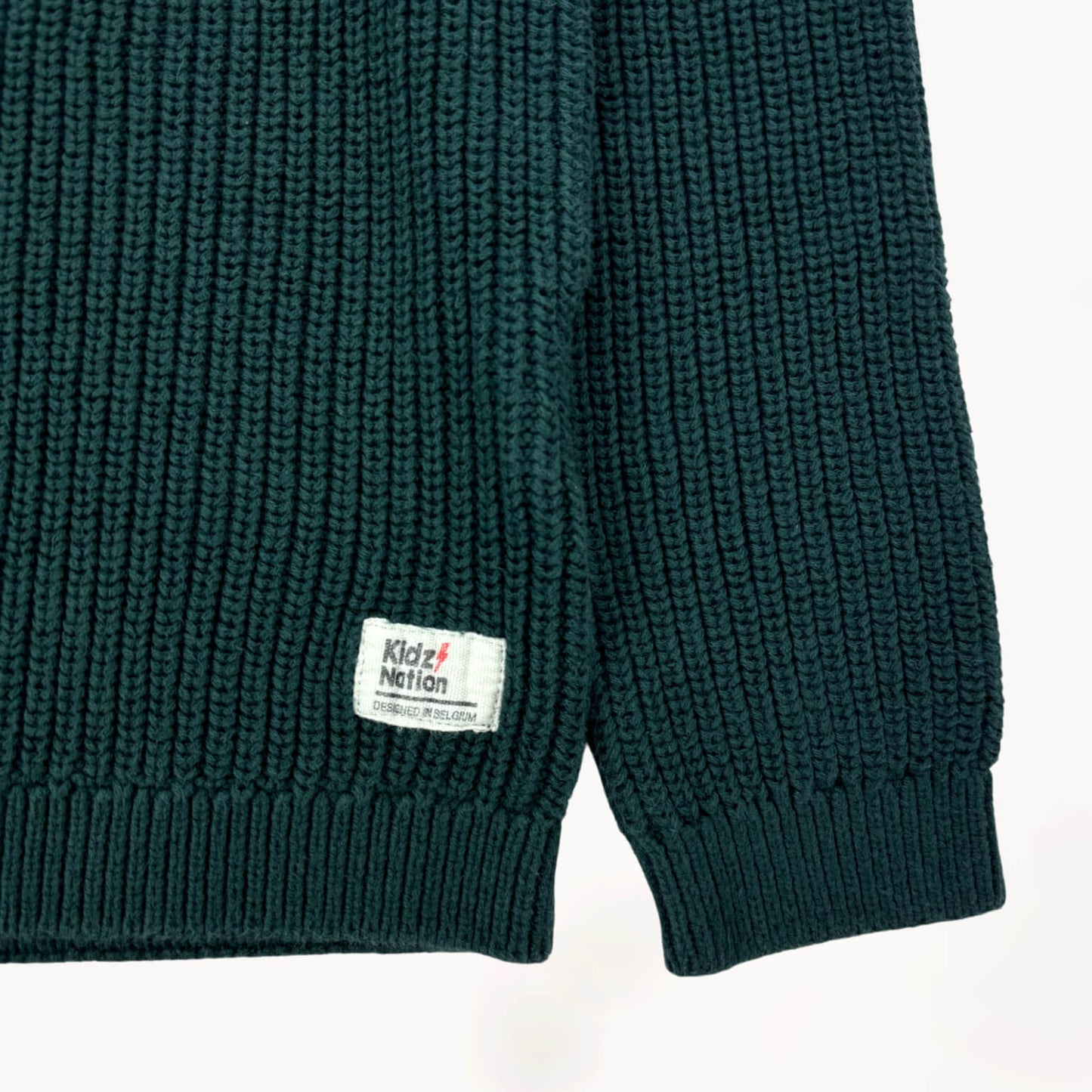 Gebreide trui, donkergroen met wit/blauw/groene strepen⎪116