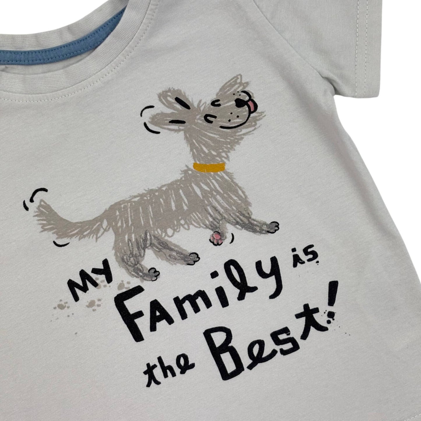 T-shirt "my family is the best" Primark 2 jaar