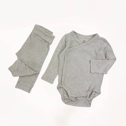 Outfit set ecru H&M 6 maanden