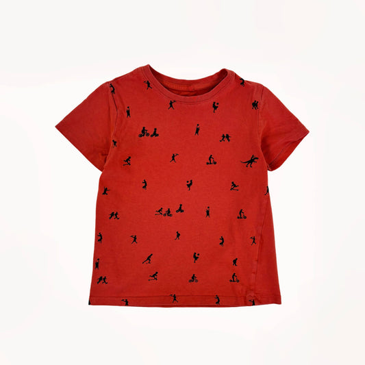 Oranje-rood T-shirt m/ print v spelende kinderen⎪104